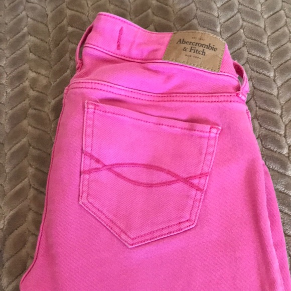 Pink denim jeans - Picture 2 of 3
